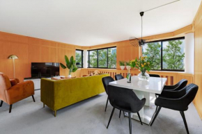 Divine Views from a Breathtaking LuxXe City Penthouse for a Gracious Life Style